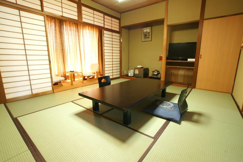 Imakuni Ryokan Takachiho Exterior photo